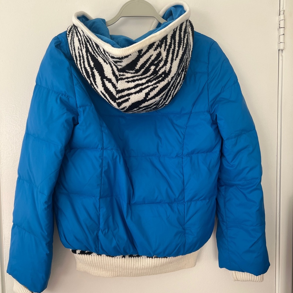 Vera Moda Down Jacket. - Picture 2 of 3